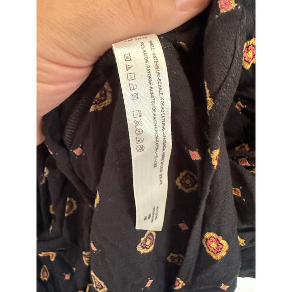 Free People Paisley Flowy Blouse Black Top Size Large Button Down - Picture 5 of 5